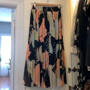 OAK + FORT | Floral pleat skirt 🌸